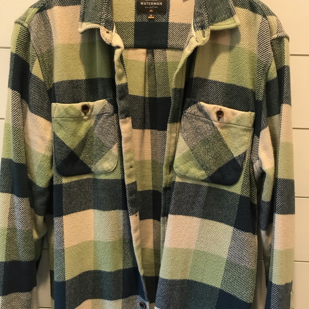 Quiksilver Waterman Green and Navy Checkered Shirt